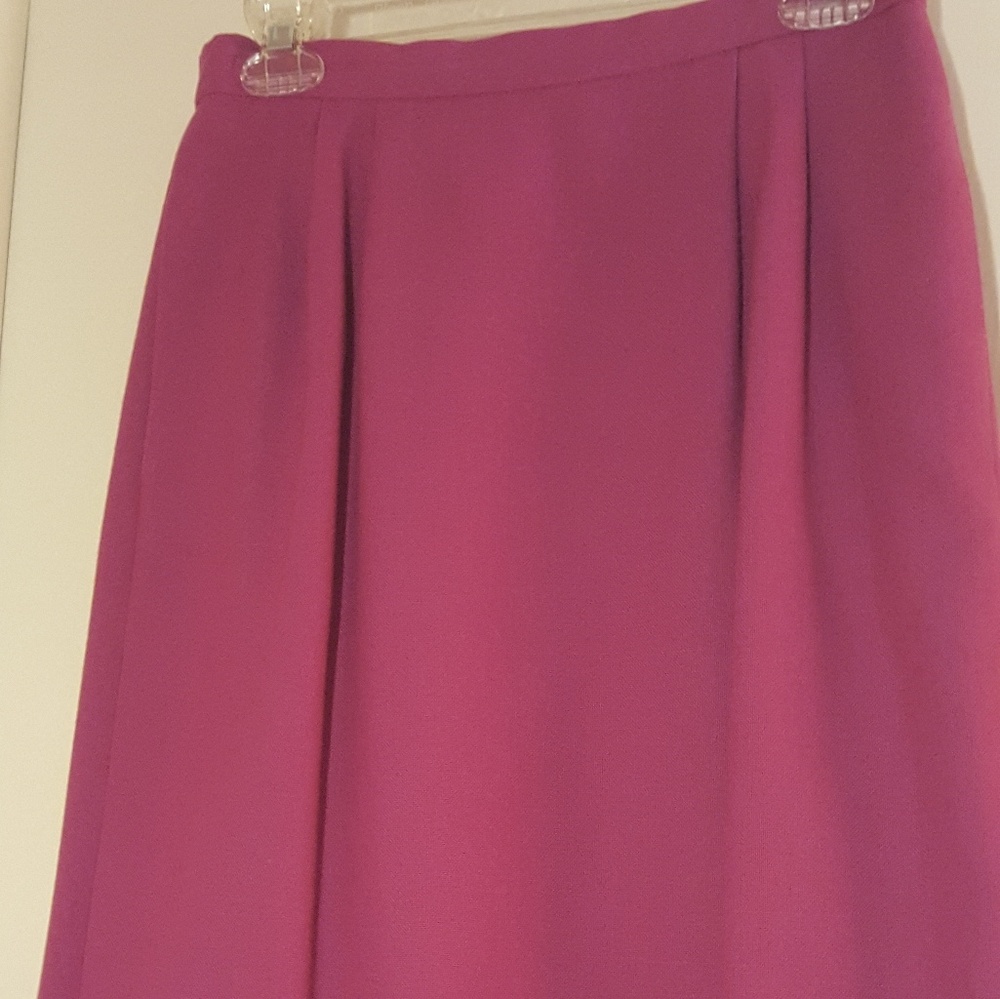 Business skirt